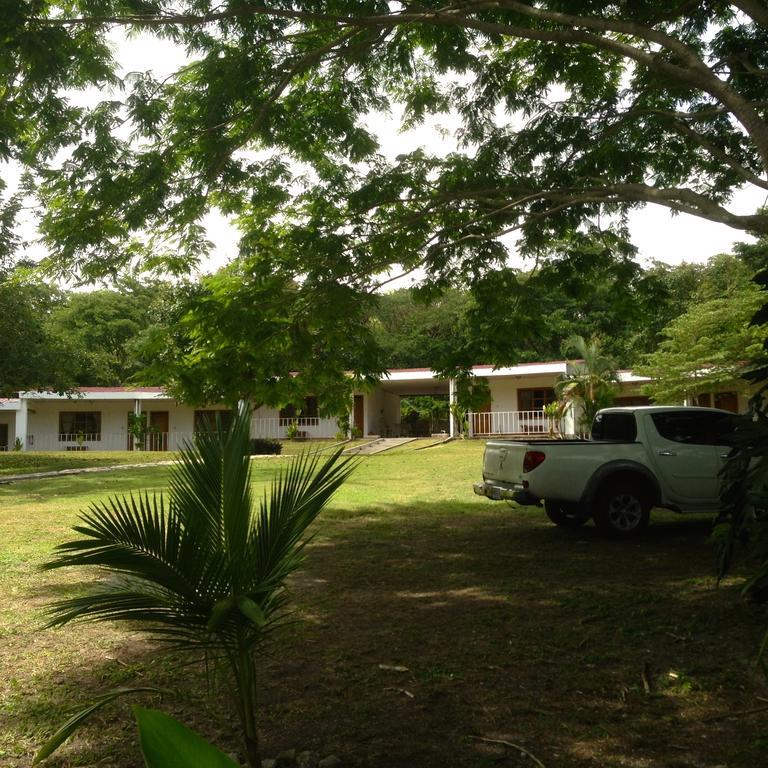 Hotel Villas Magen เอล เรมาเต ภายนอก รูปภาพ